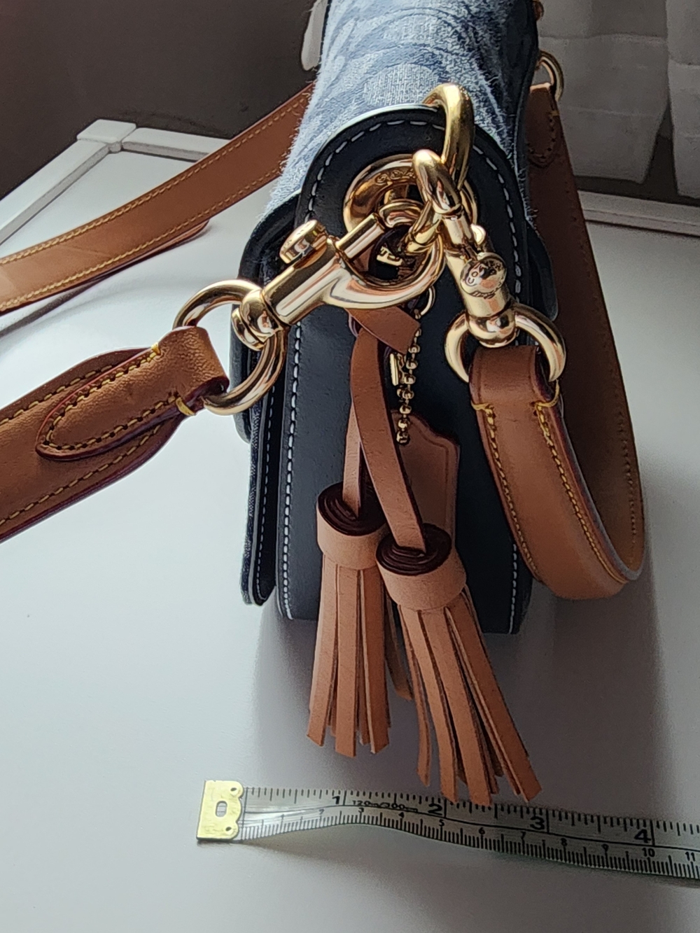 Coach Signature Denim Saddle Crossbody Bag with Tan Leather Trim - Picture 5 of 11